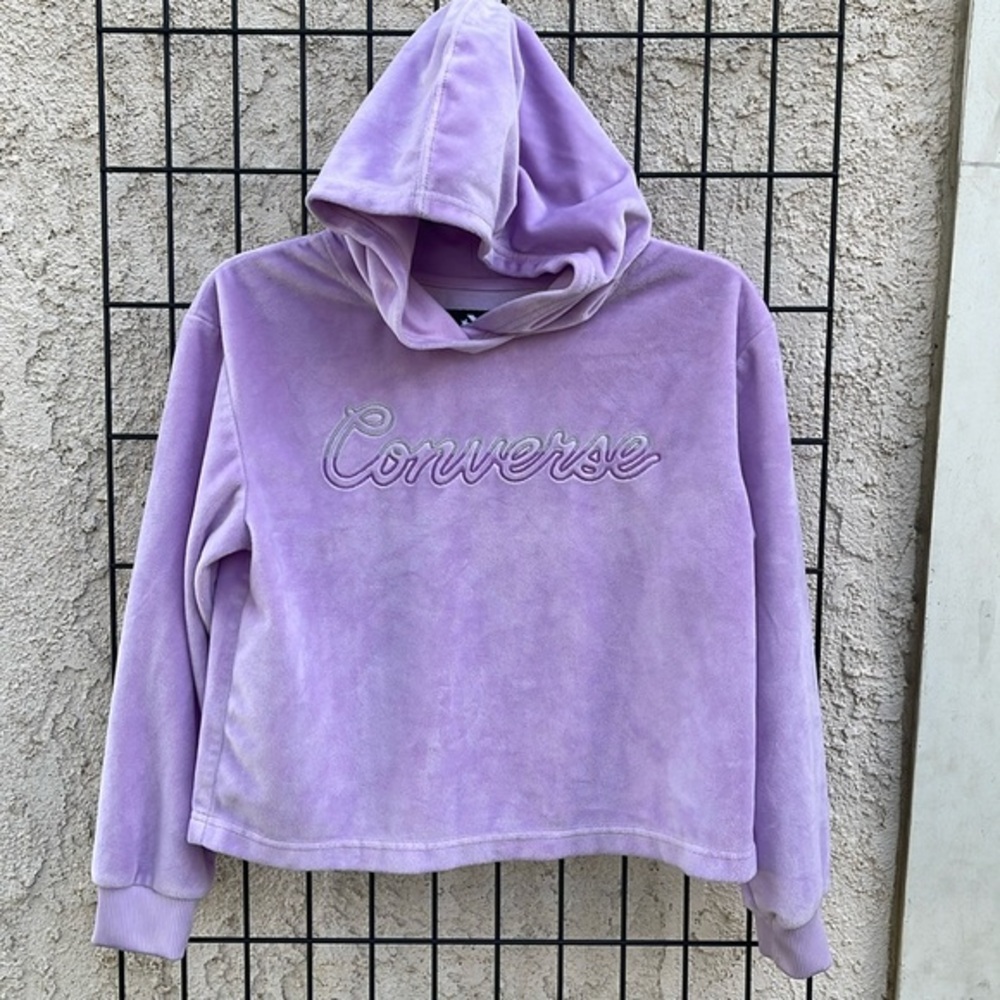 Converse lavender long sleeve hoodie / top girls size large (youth)